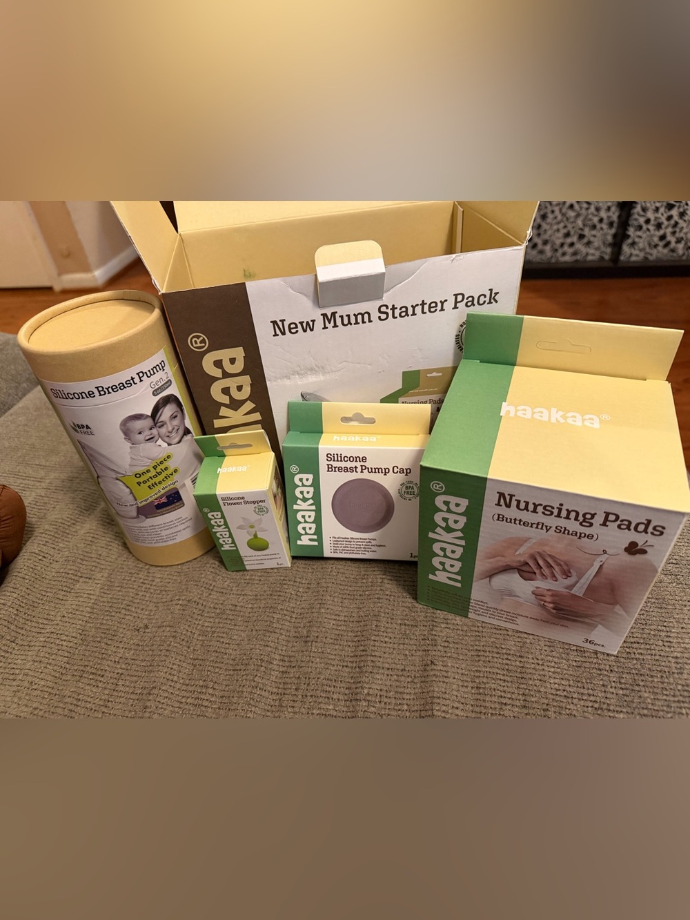 Haakaa New Mum Starter Pack - Green, White & Beige